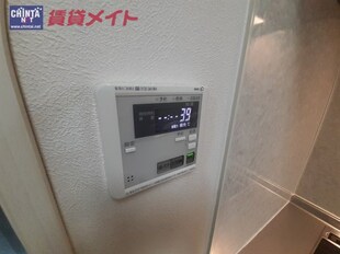 伊勢中川駅 徒歩5分 2階の物件内観写真